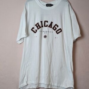 Boohoo Man University of Chicago Short Sleeve Crew Neck Tee in White size Medium